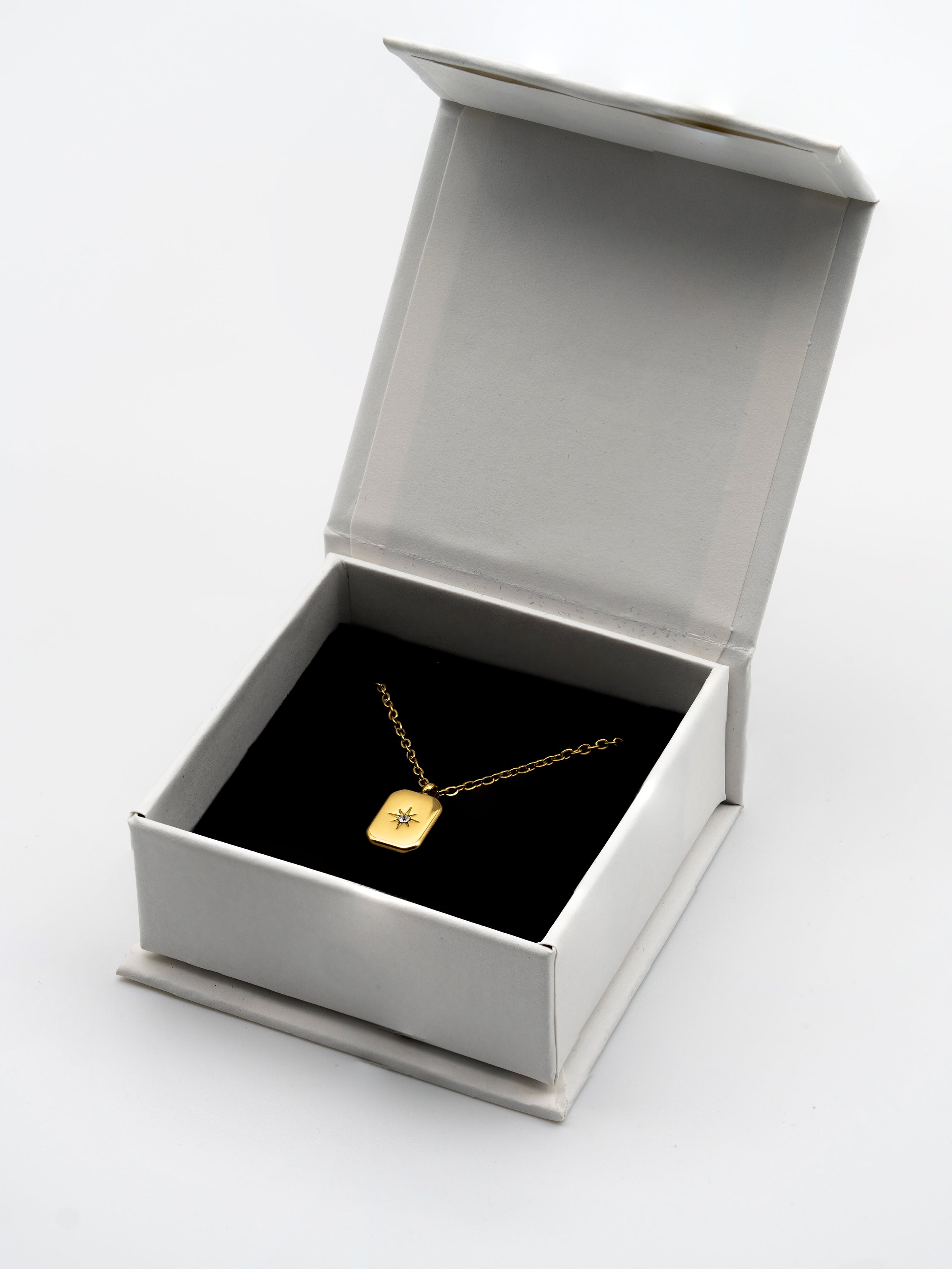 Astrid Pendant - Gold